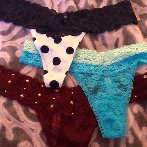 Victoria's Secret thong panties size Medium